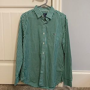 Vineyard Vines Classic Fit Tucker Shirt, Pocket on left chest